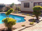 Comfort Palace Guest House
