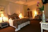 Hillton Manor 
