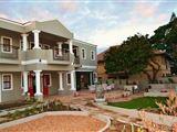 Mandyville Hotel