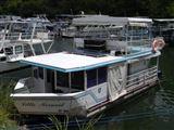 The Mermaid Houseboat - Binga