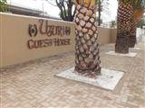 Uzuri Guest House