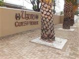 Uzuri Guest House