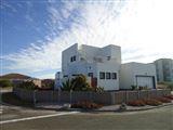 Reebok Ferien House