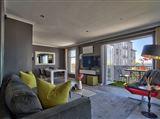 Luxury Green Point Apartment