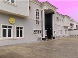 Moongate Hotel and Suites, Ibara