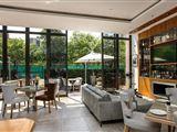 Home vanaf Home - Sandton Skye Apartments
