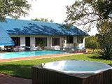 Thaba Pitsi Safari "Country House & Bungalows"