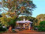 Lake Duluti Loge