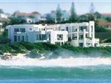 Diaz 15 House on the Bay